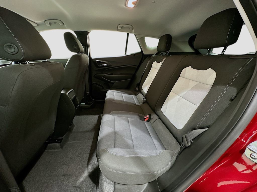 Used 2025 Chevrolet Trax LS image 24