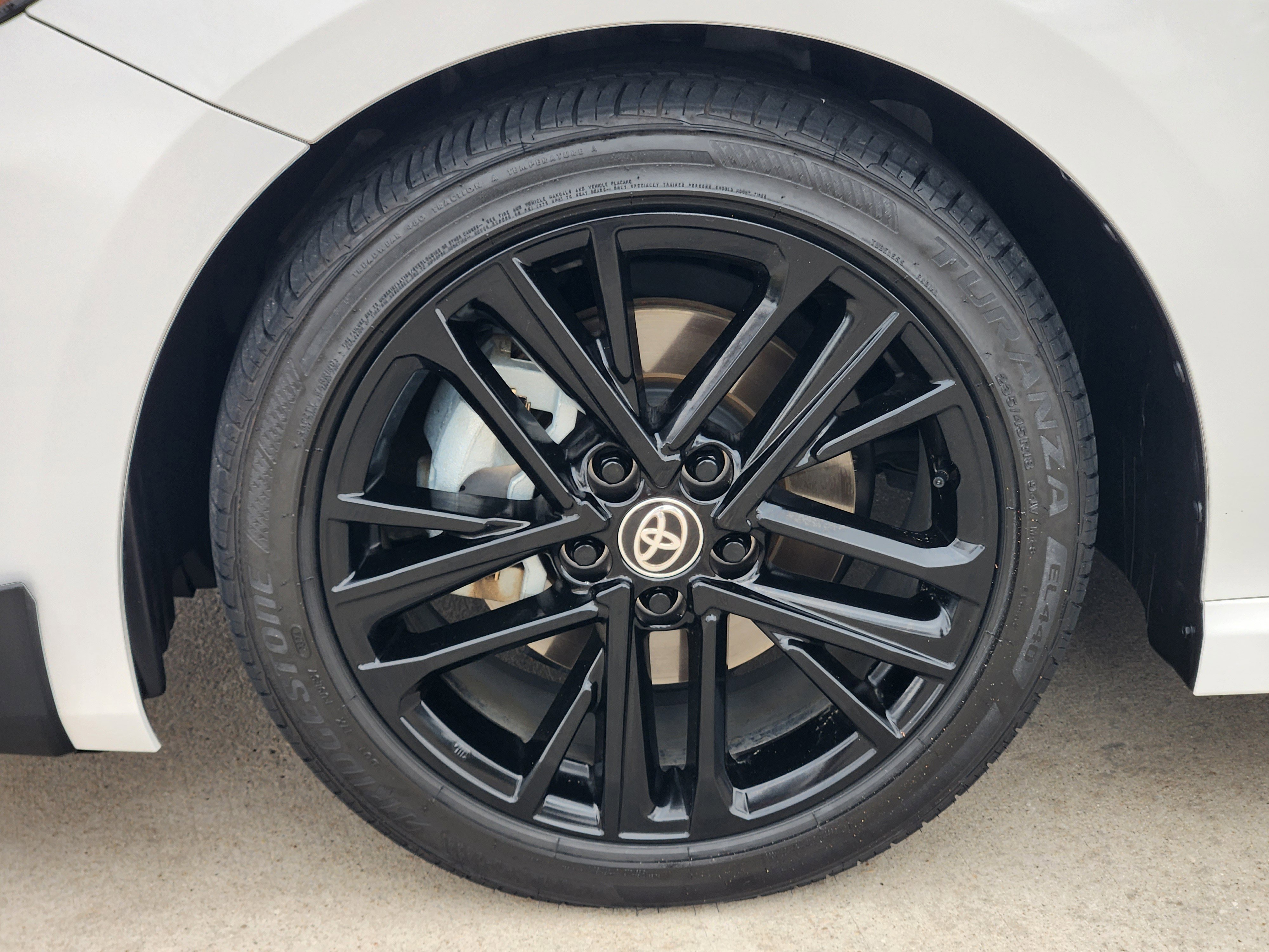 Used 2025 Toyota Camry SE w/ Multimedia Upgrade Package image 10