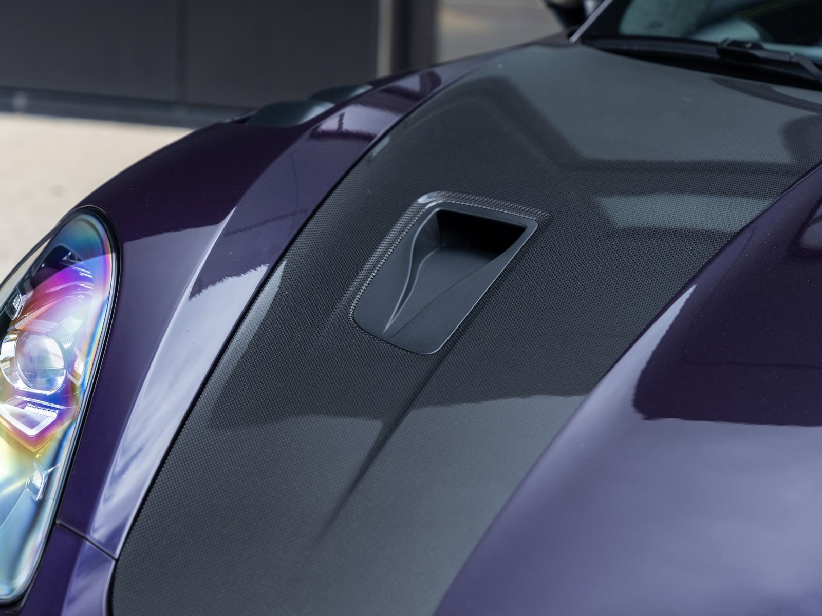 Certified 2025 Porsche 718 Cayman GT4 RS RWD image 29