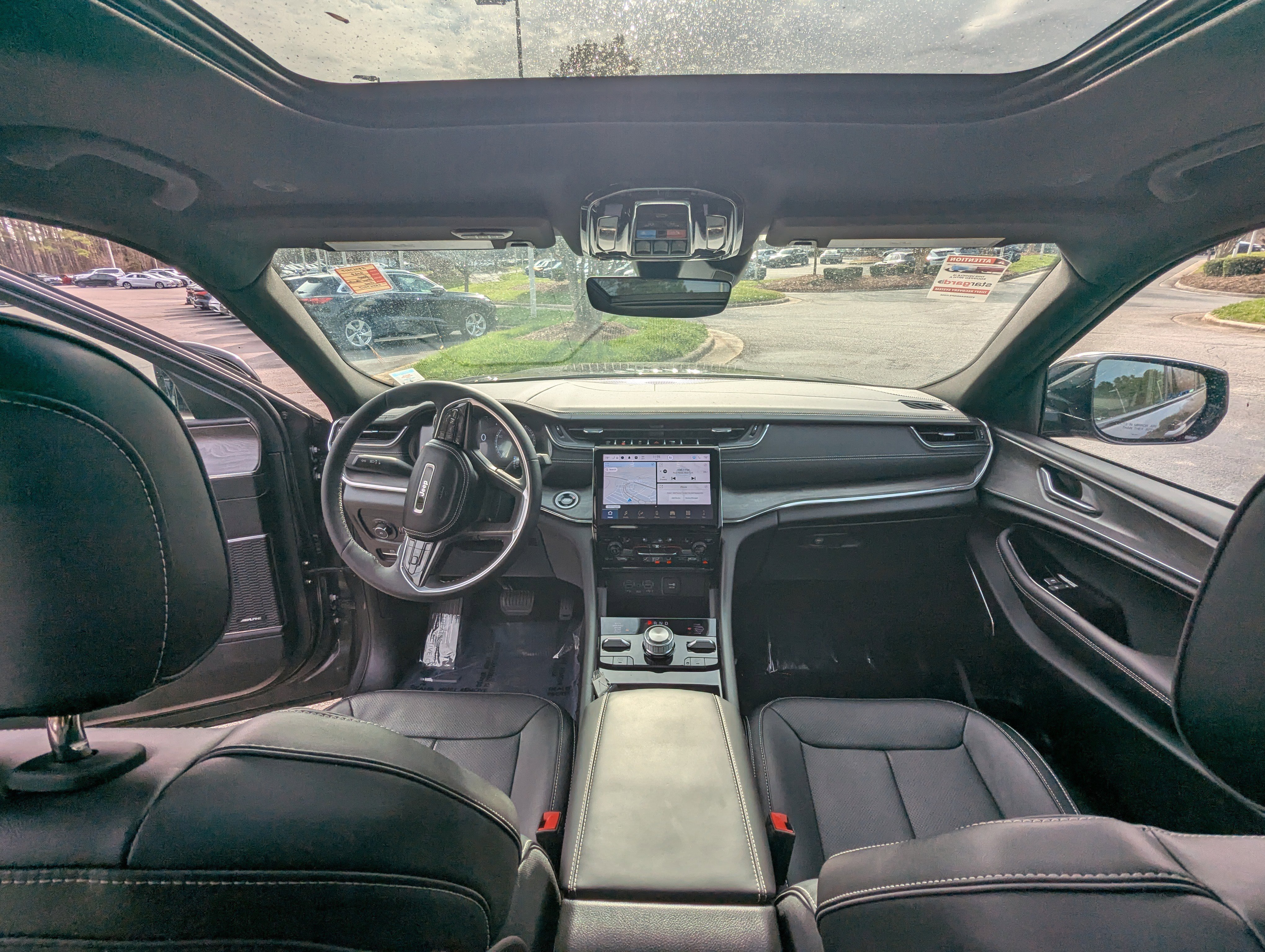 Certified 2024 Jeep Grand Cherokee L Overland w/ Trailer Tow Package image 12