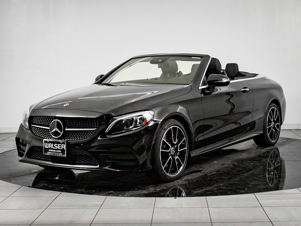 Used 2023 Mercedes-Benz C 300 4MATIC Cabriolet image 2