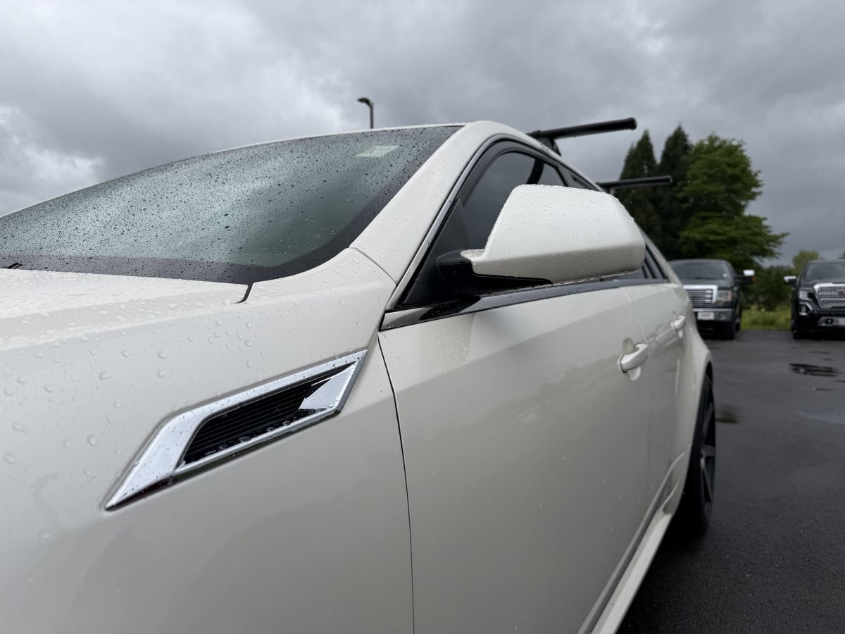 Used 2012 Cadillac CTS Premium RWD image 10