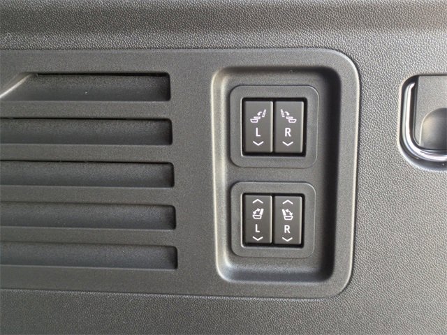 New 2026 Buick Enclave Sport Touring w/ Power Package image 13