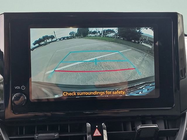 Used 2025 Toyota Corolla Cross L FWD image 15