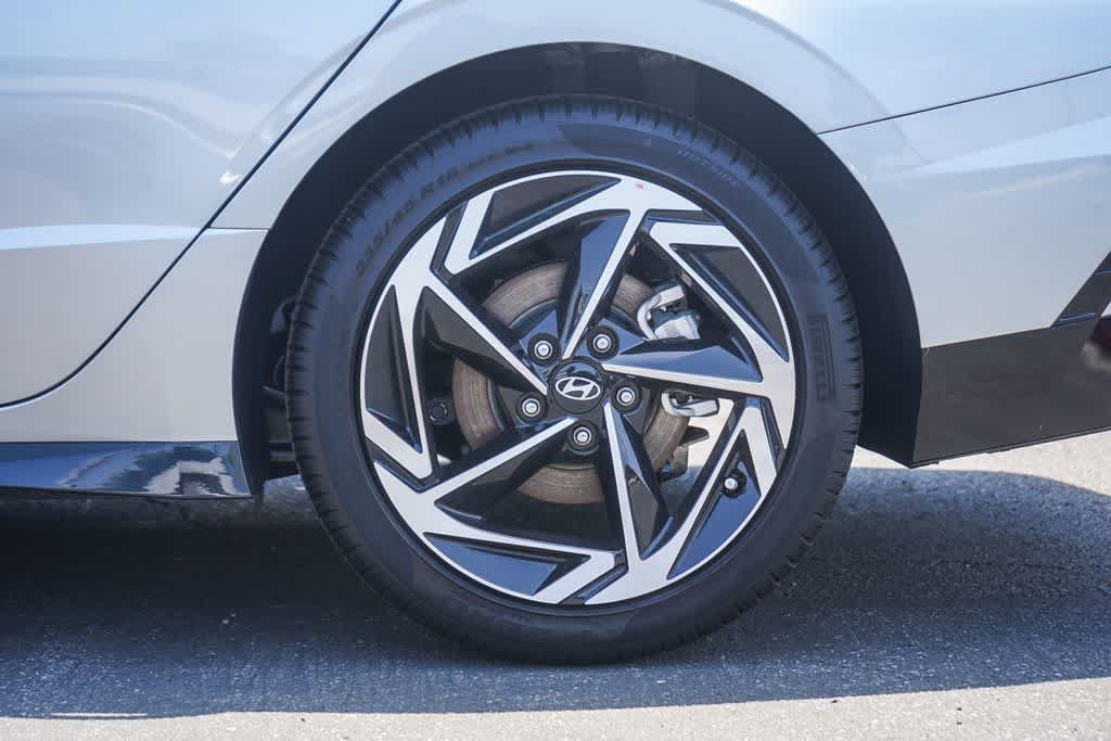 New 2026 Hyundai Sonata SEL FWD image 8