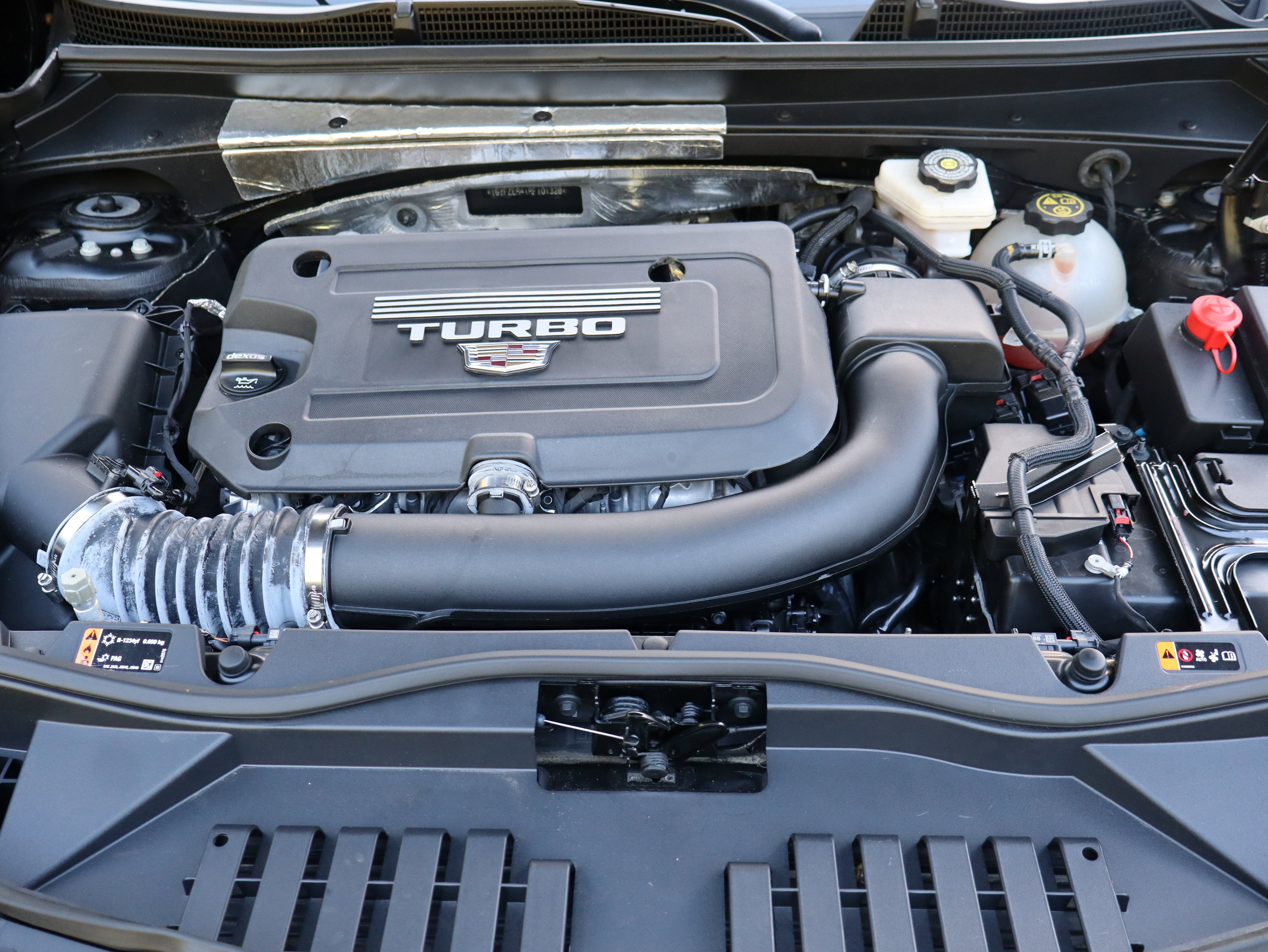 Used 2024 Cadillac XT4 Sport image 43