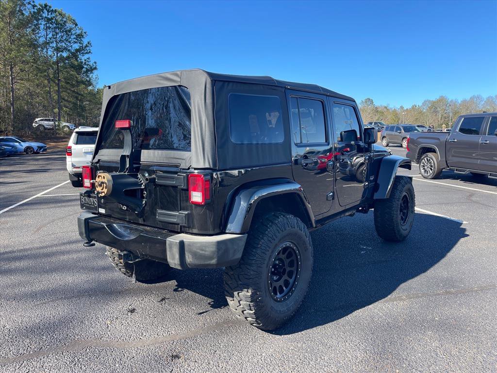 Used 2016 Jeep Wrangler Unlimited Sahara image 17