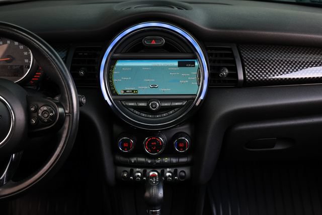 Used 2015 MINI Cooper S FWD image 38
