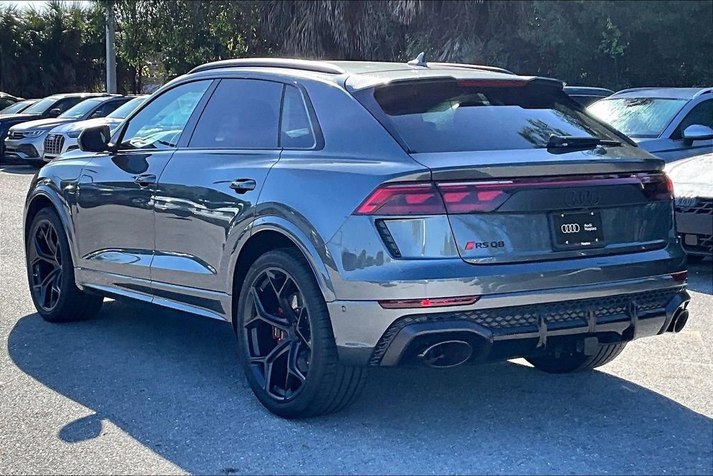 New 2026 Audi RS Q8 performance image 7
