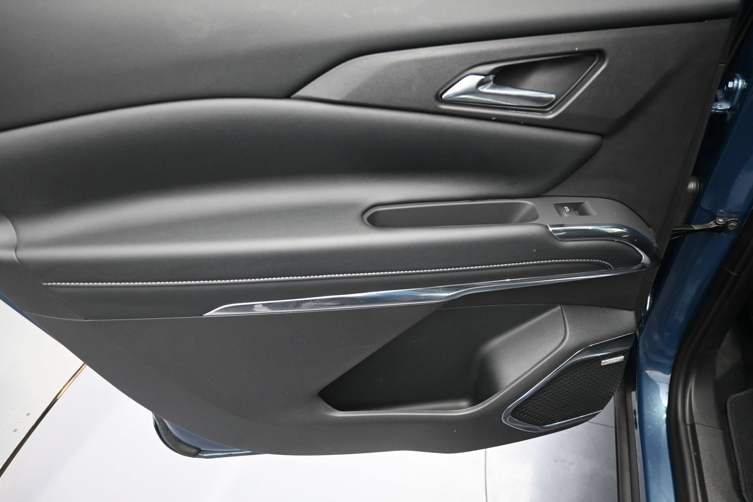 Certified 2026 Chevrolet Traverse LT w/ Enhanced Driving Package FWD image 30