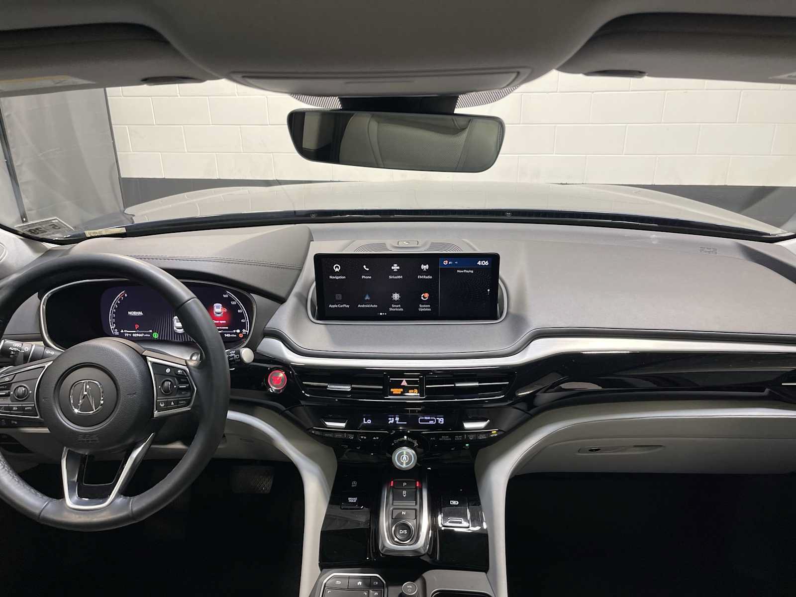 Certified 2024 Acura MDX SH-AWD w/ Technology Package image 10