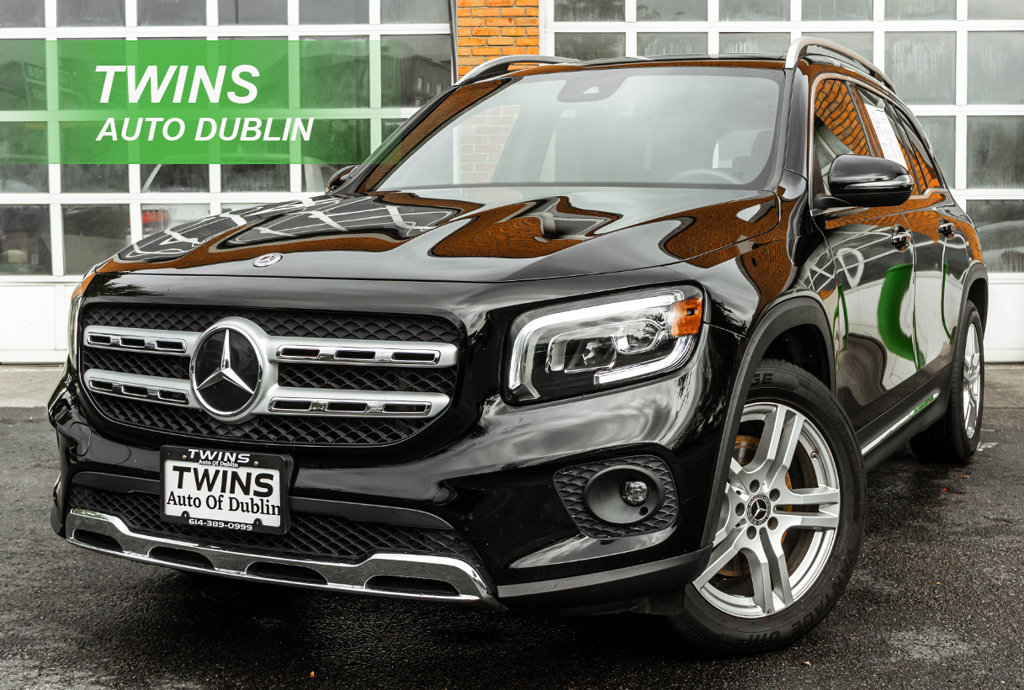 Used 2022 Mercedes-Benz GLB 250 4MATIC w/ Premium Package Lite image 1