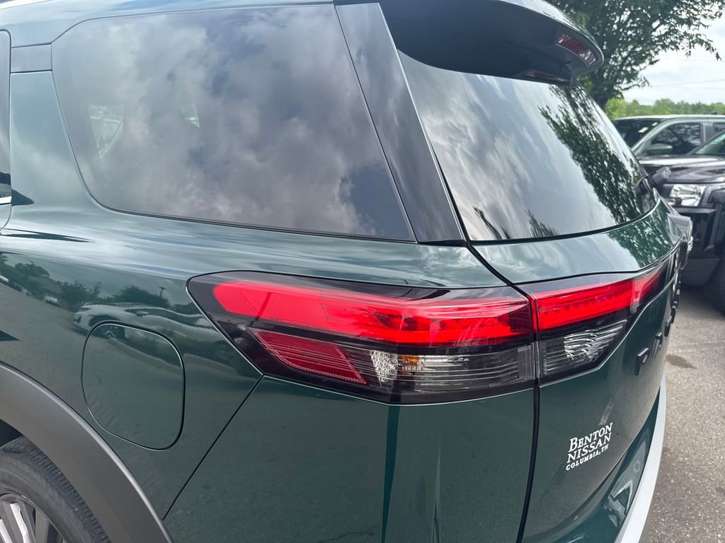 Used 2023 Nissan Pathfinder SL w/ SL Premium Package AWD/4WD image 40