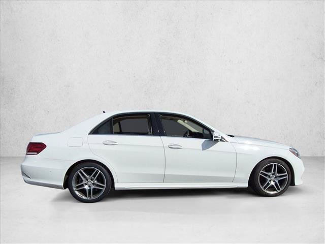 Used 2016 Mercedes-Benz E 350 Sedan image 4