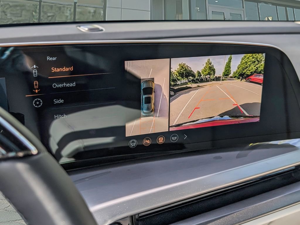 New 2026 Cadillac Vistiq Sport AWD/4WD image 30