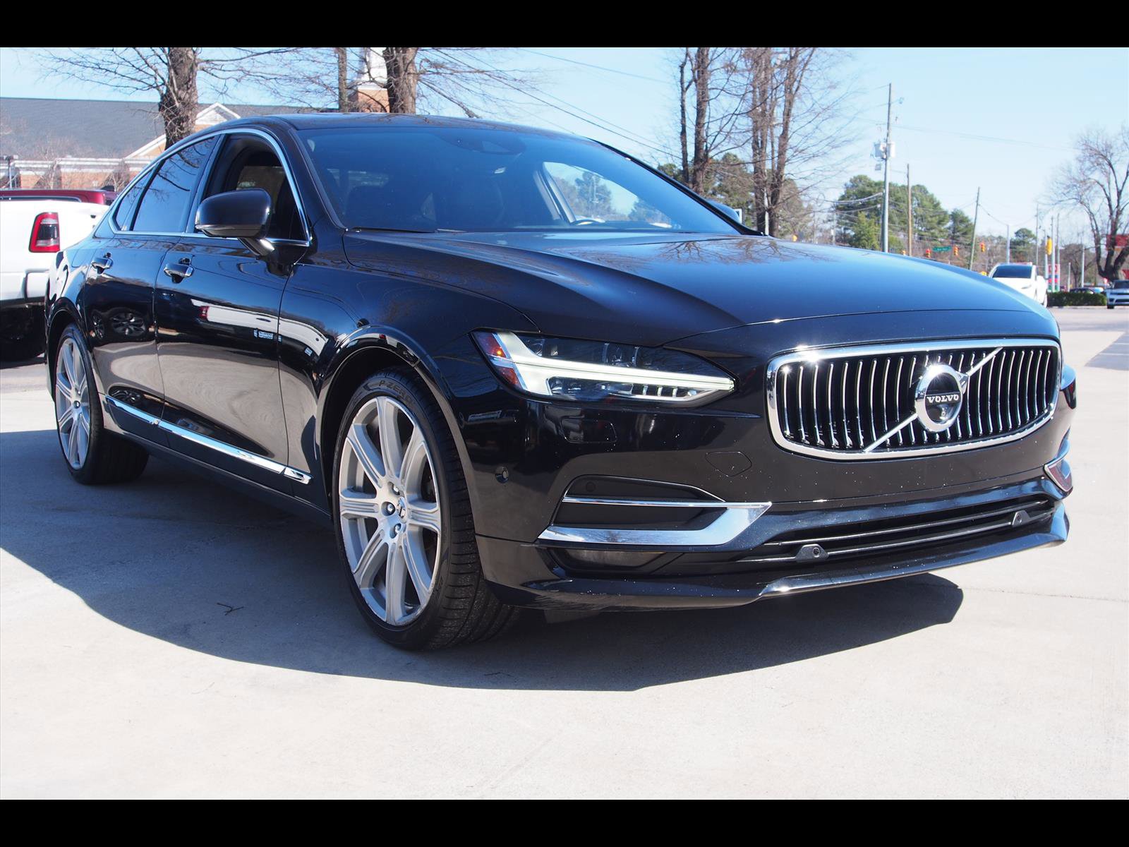 Used 2017 Volvo S90 T6 Inscription w/ Vision Package image 7
