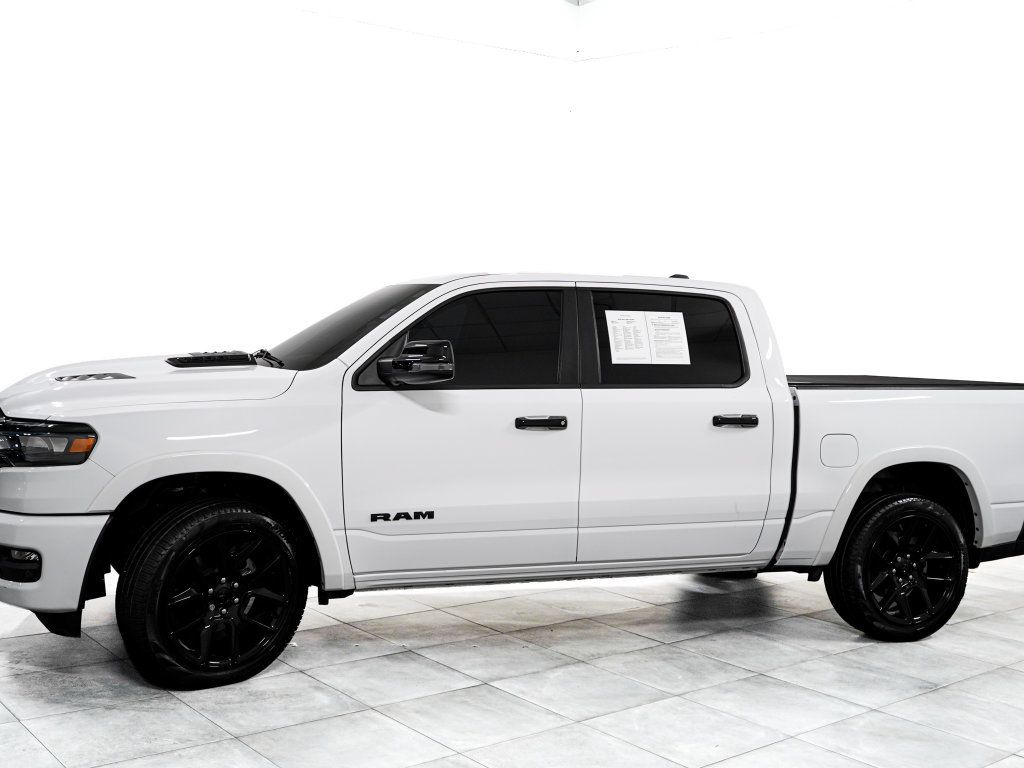 Used 2025 RAM 1500 Laramie w/ Night Edition AWD/4WD image 4