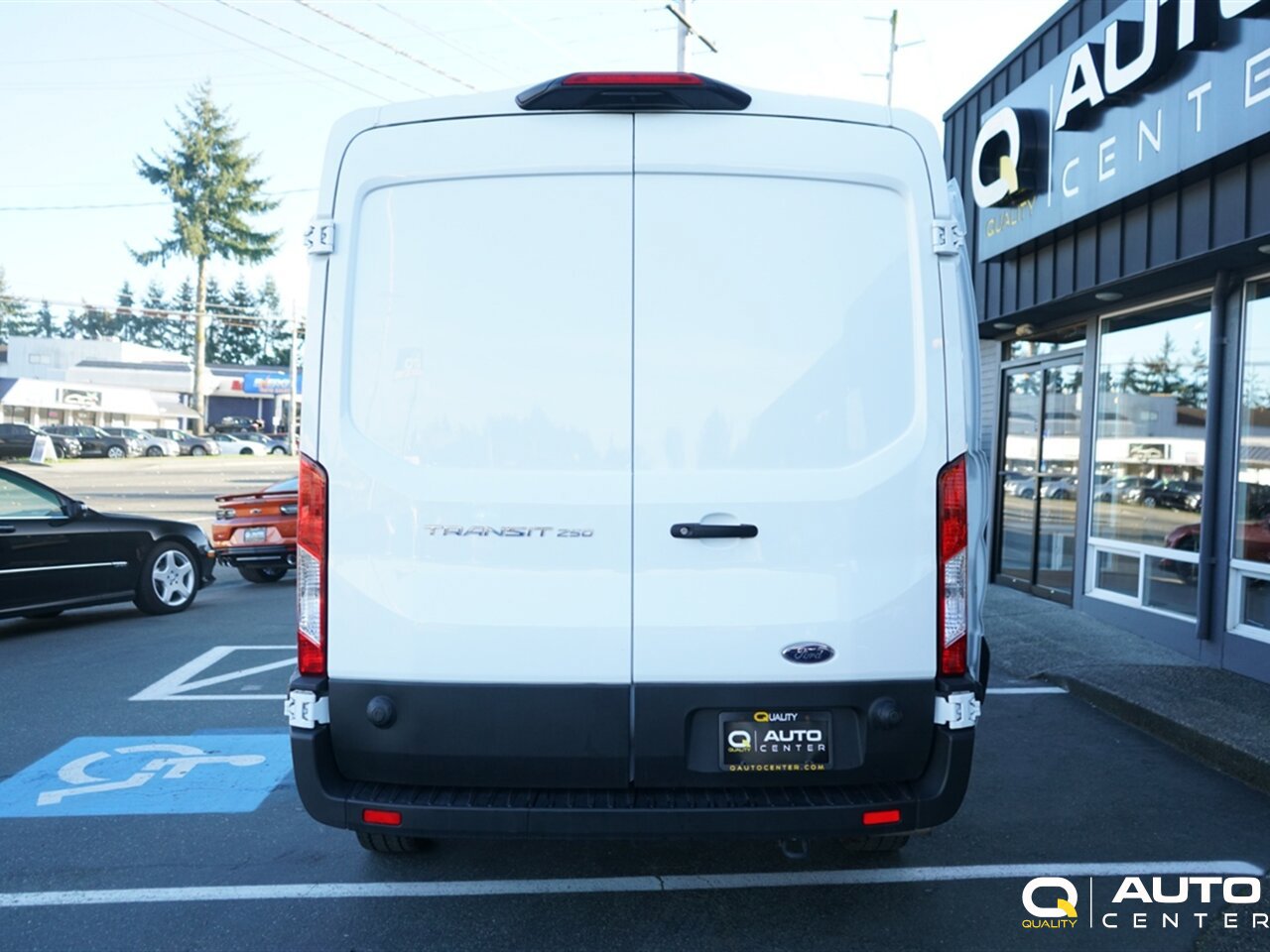 Used 2024 Ford Transit 250 148 Medium Roof w/ Load Area Protection Package image 8