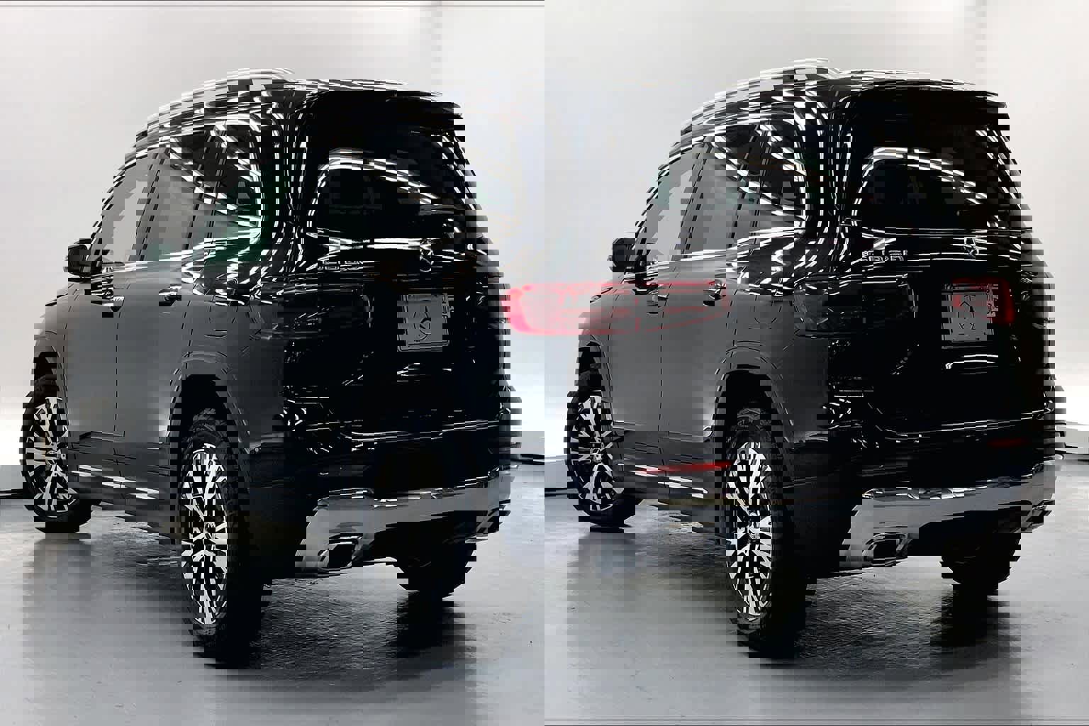 Certified 2024 Mercedes-Benz GLB 250 image 11