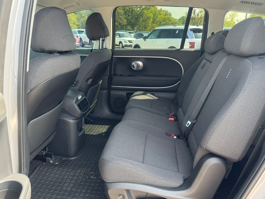 New 2026 Hyundai Ioniq 9 SE image 17