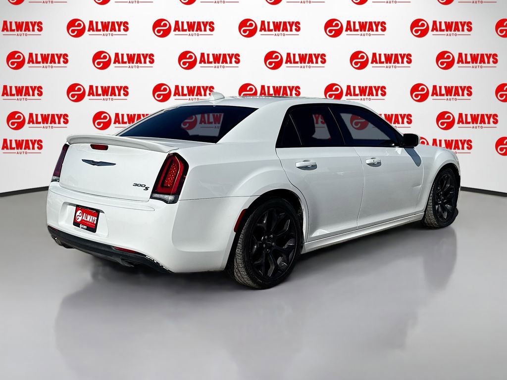 Used 2019 Chrysler 300 S w/ S Model Appearance Package image 5