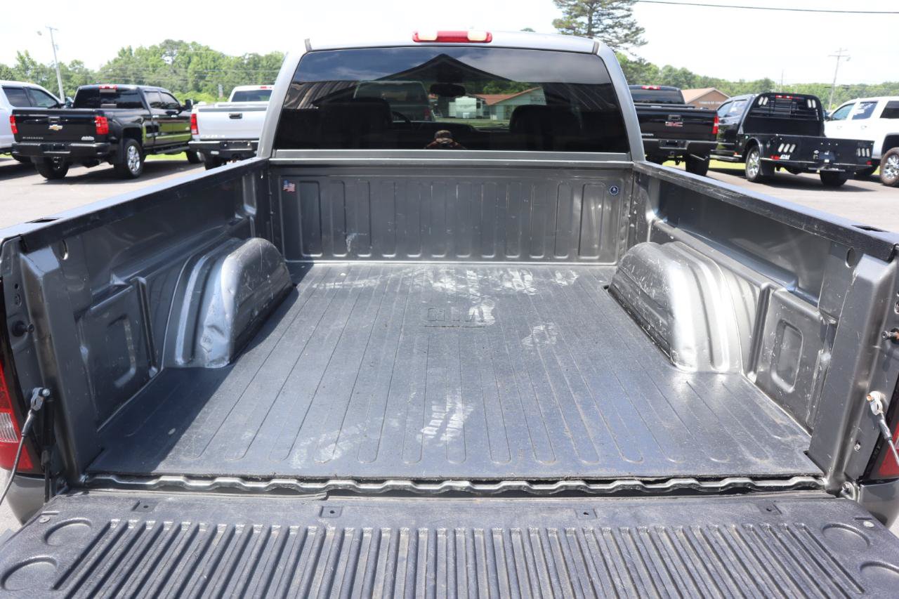 Used 2006 Chevrolet Silverado 1500 LT w/ Onstar Plus Package AWD/4WD image 9