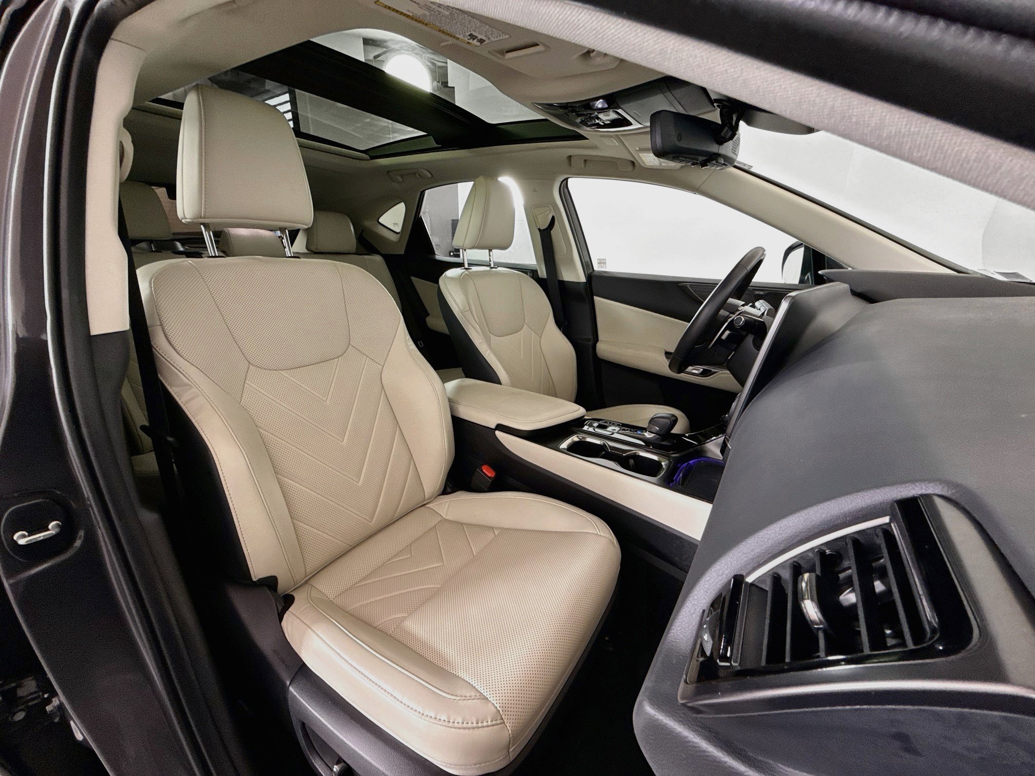 Certified 2026 Lexus NX 350 AWD w/ Accessory Package (2T) image 29