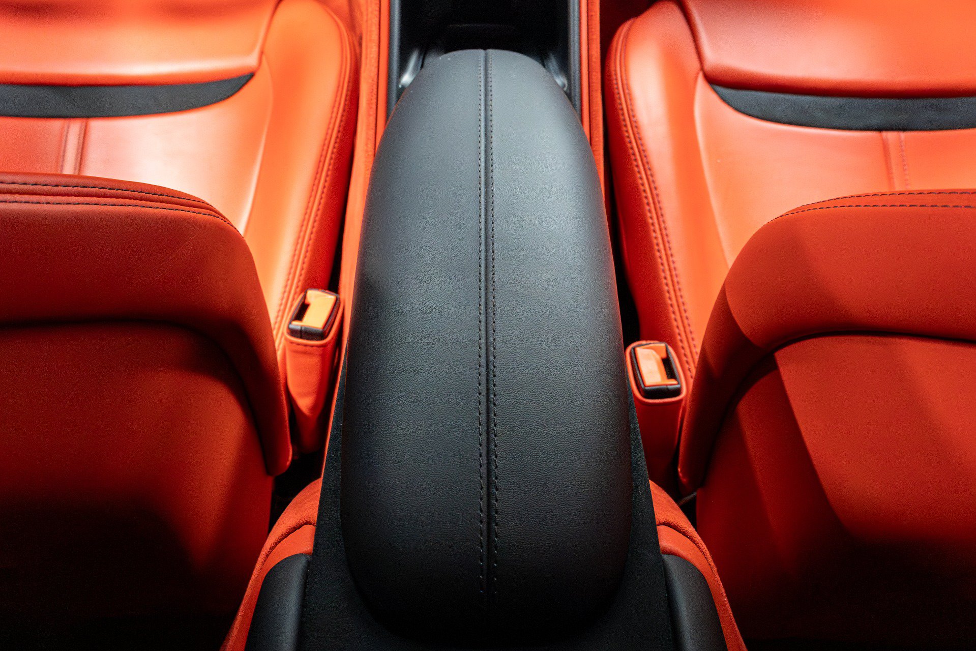 Used 2022 Ferrari Roma RWD image 29