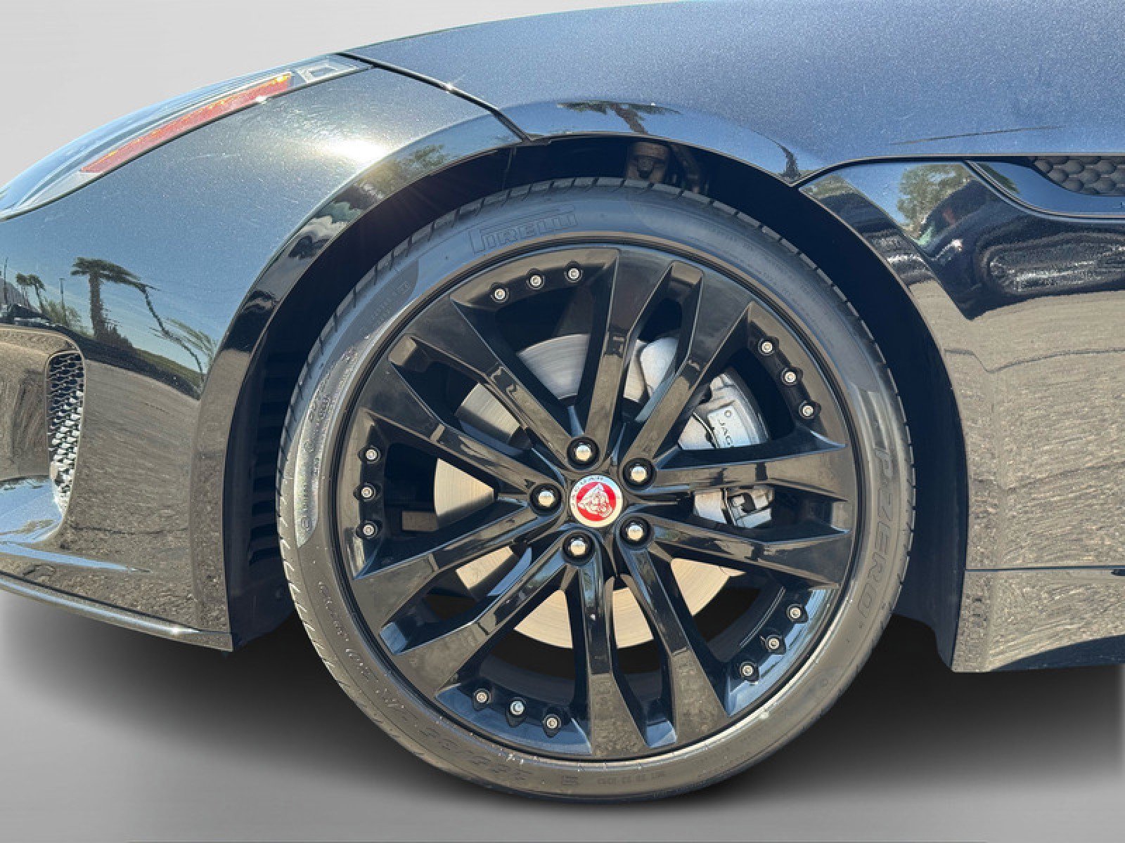 Used 2020 Jaguar F-TYPE Checkered Flag image 10