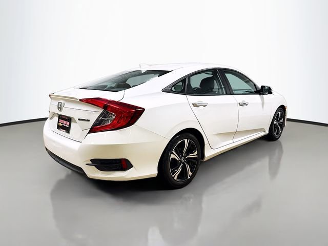 Used 2018 Honda Civic Touring image 7
