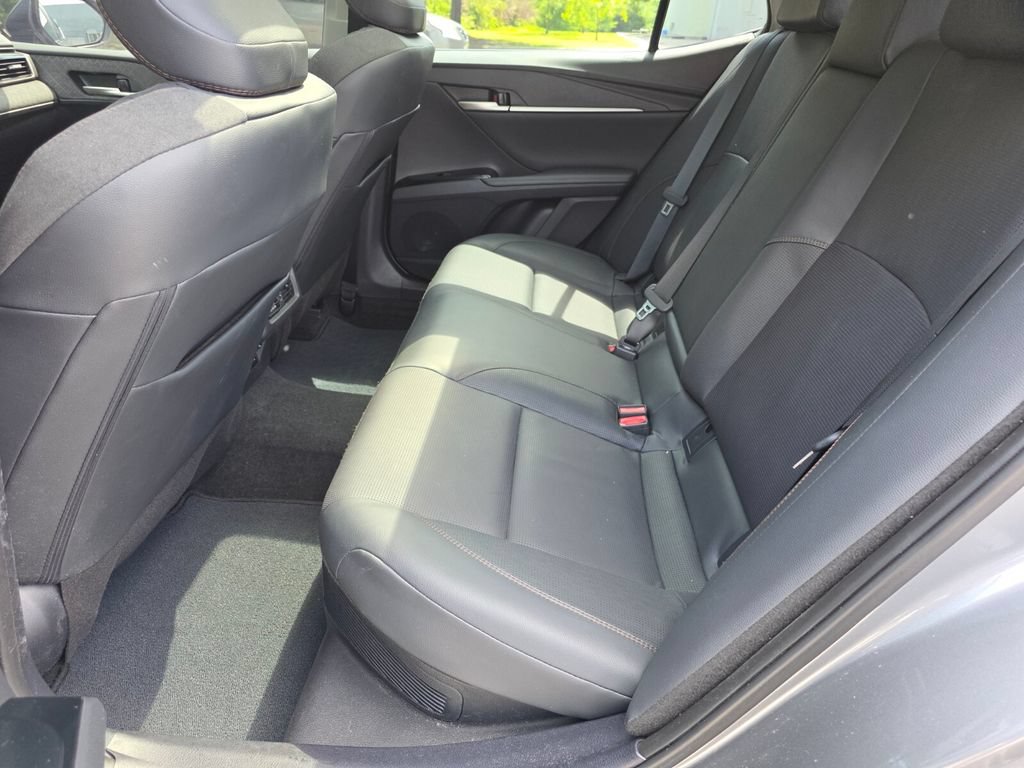 Certified 2025 Toyota Camry XLE FWD image 21