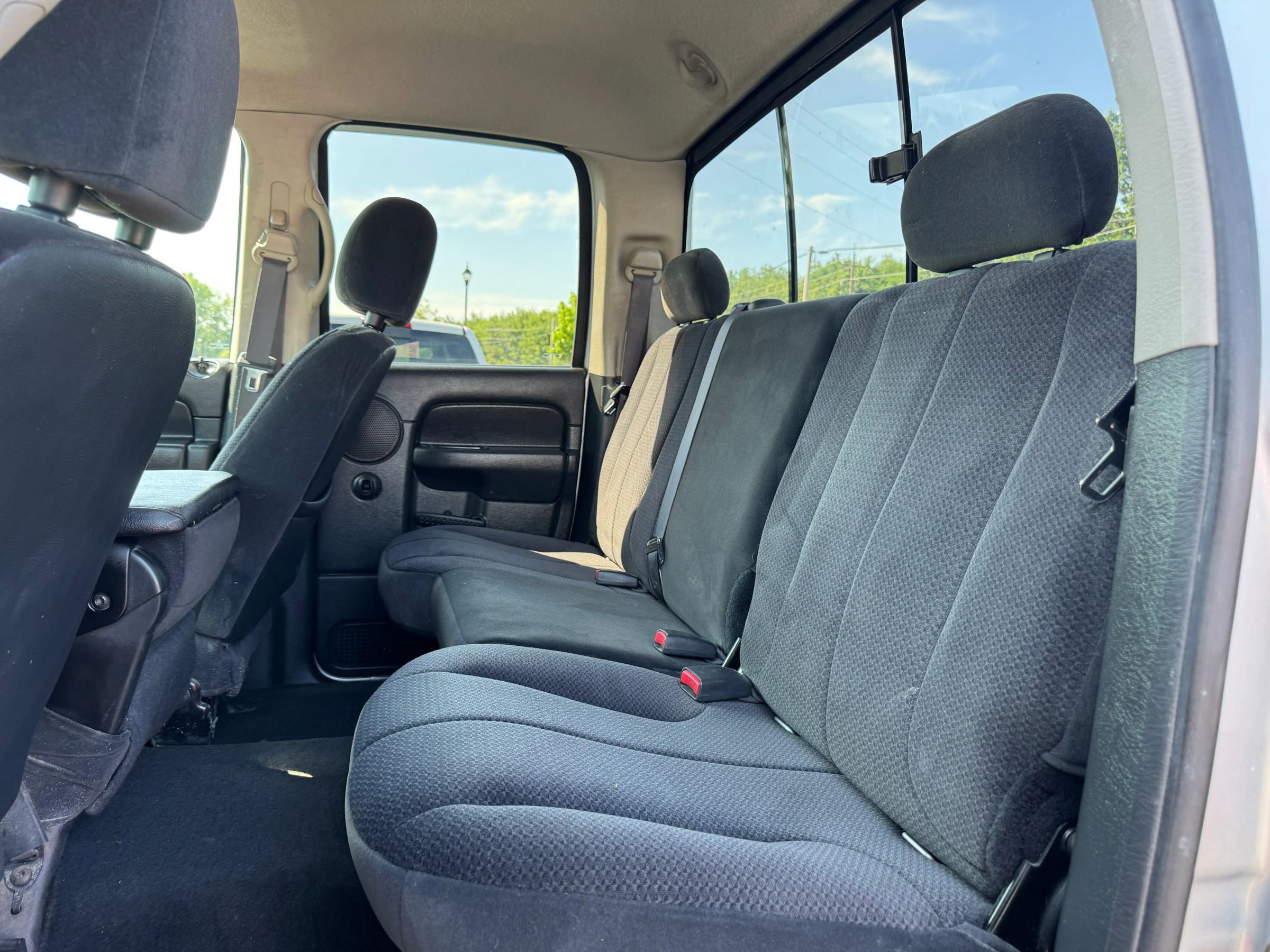 Used 2005 Dodge Ram 3500 Truck SLT w/ Quad Cab Big Horn Value Group image 24