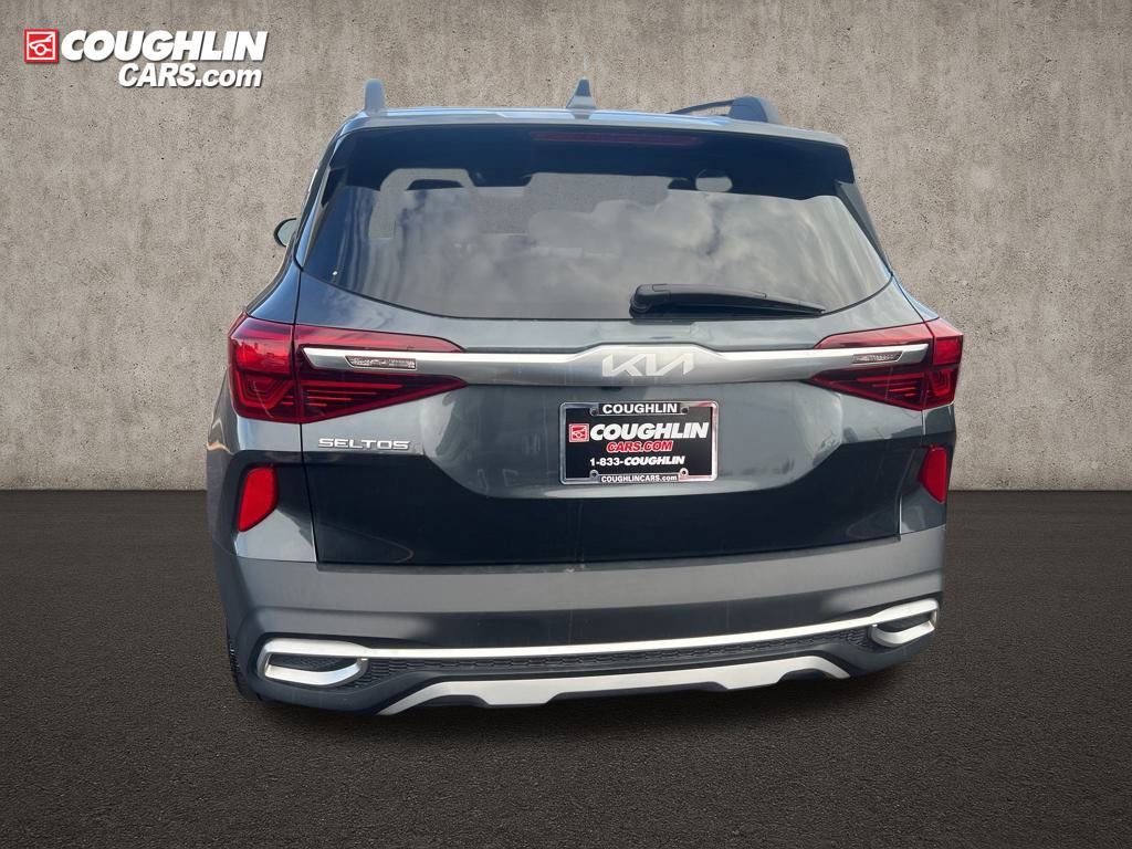 Used 2023 Kia Seltos Nightfall Edition image 5