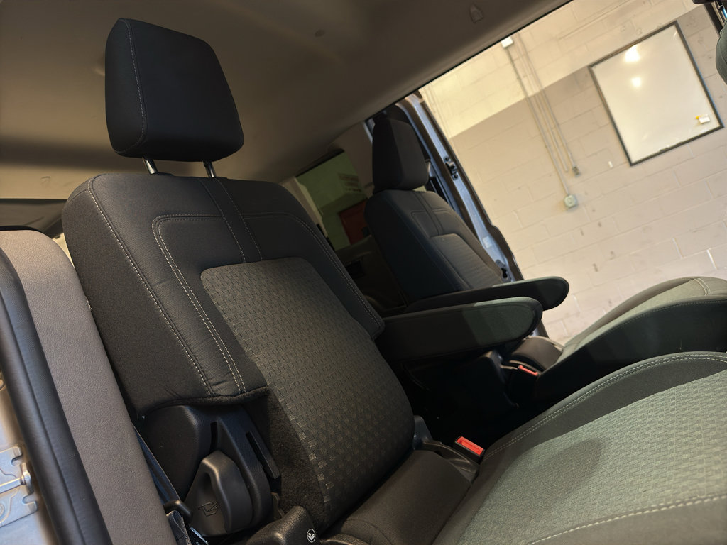 Used 2019 Ford Transit Connect XLT image 24