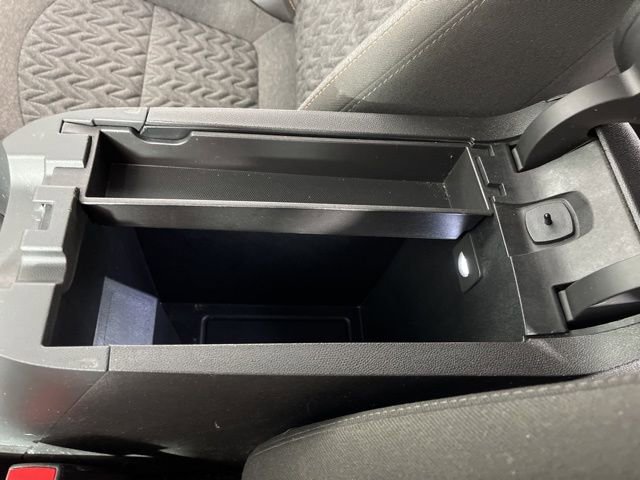 Used 2024 Chevrolet Equinox LT image 31