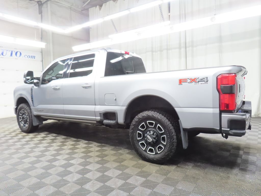 Used 2024 Ford F250 Platinum image 5
