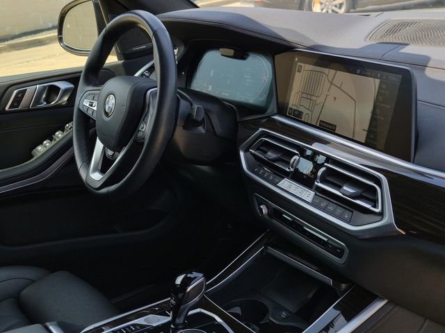 Used 2023 BMW X5 xDrive40i AWD/4WD image 13