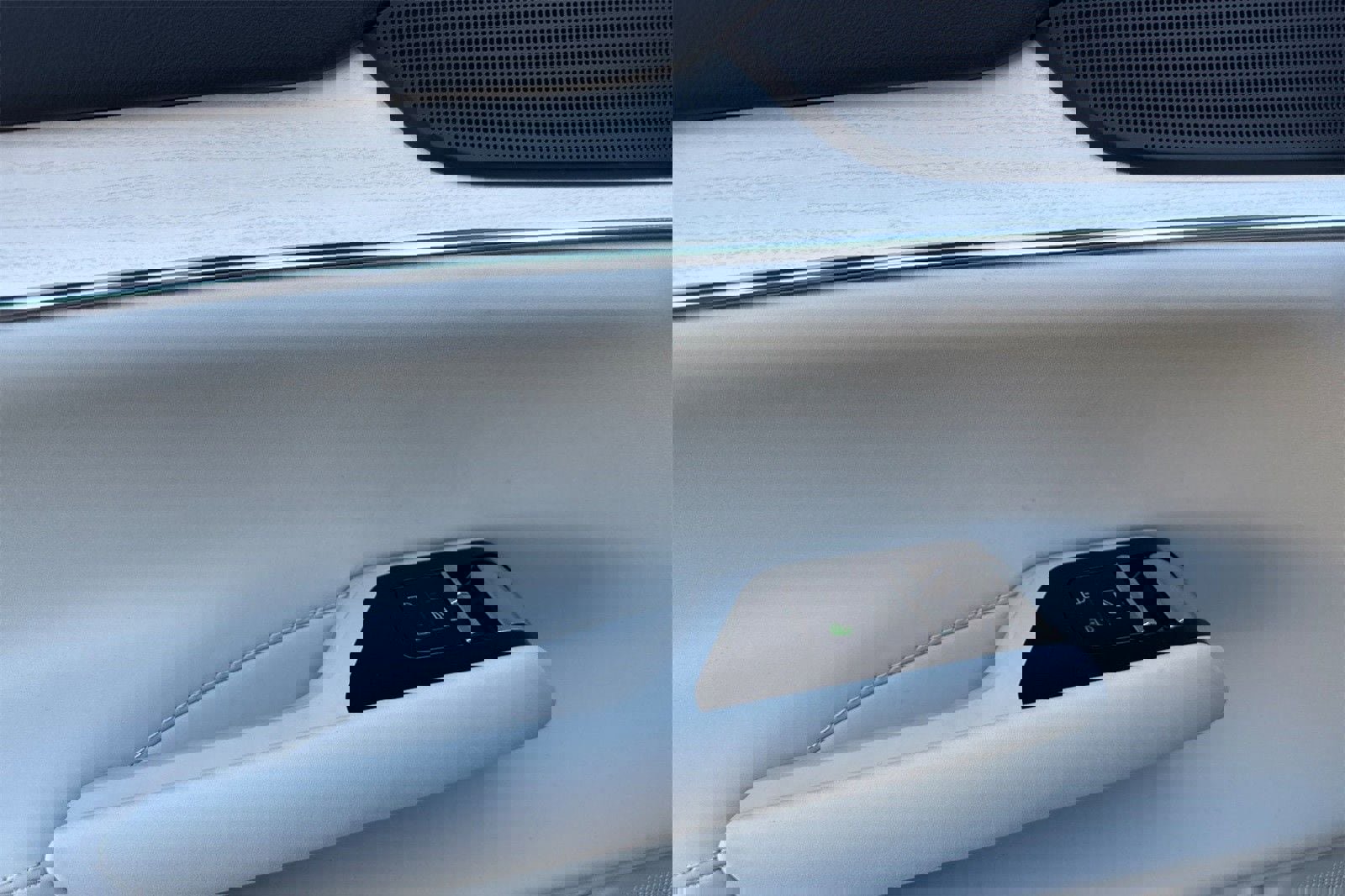 New 2025 Volvo EX90 Plus image 12