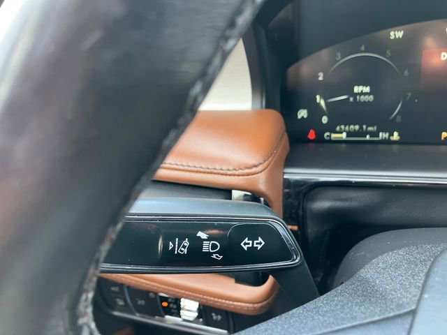 Used 2022 Lincoln Nautilus Reserve w/ Luxury Package image 14