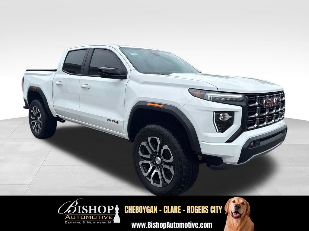 Used 2023 GMC Canyon AT4 w/ Canyon Safety Plus Package AWD/4WD image 13
