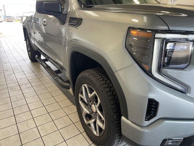 Used 2026 GMC Sierra 1500 Elevation w/ Elevation Select Package AWD/4WD image 19