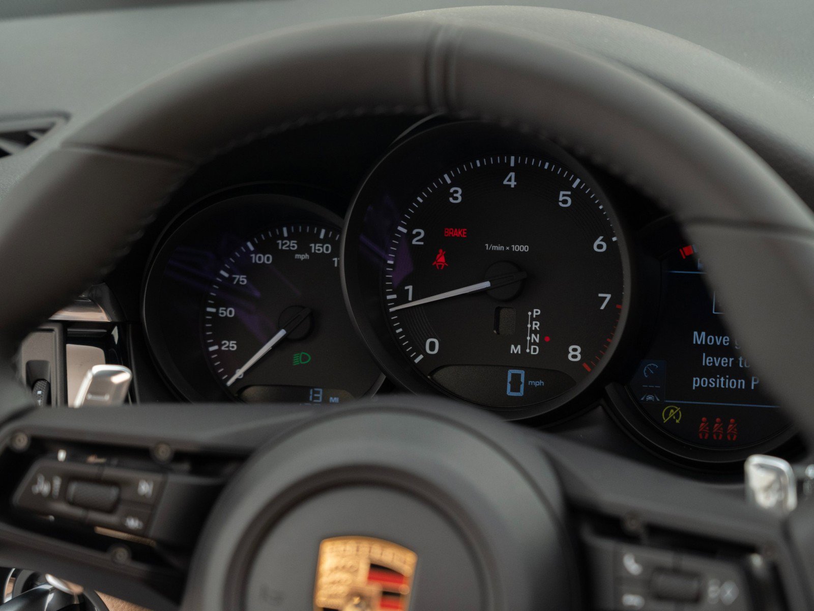 New 2026 Porsche Macan image 32