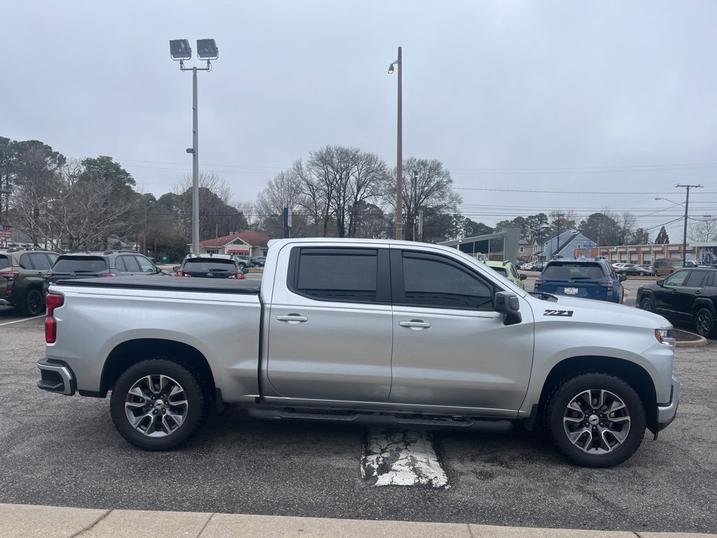 Used 2021 Chevrolet Silverado 1500 RST image 3