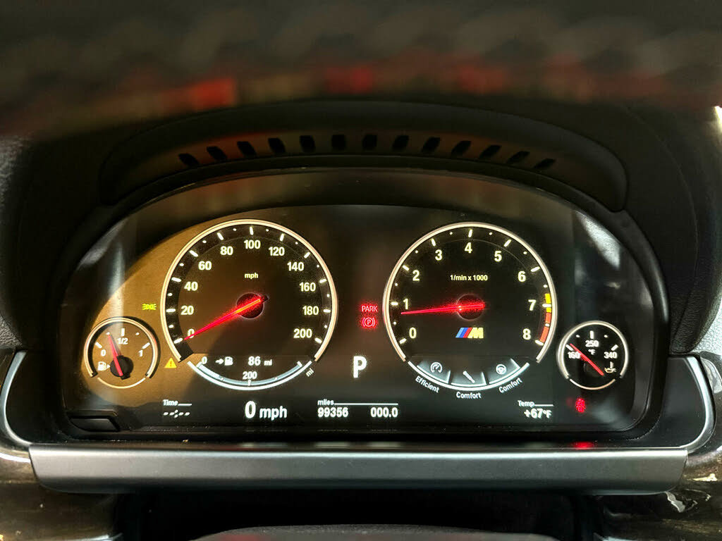 Used 2015 BMW M6 Convertible RWD image 19