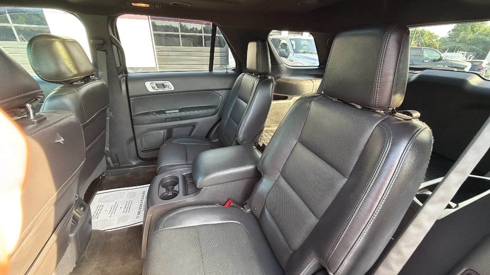 Used 2015 Ford Explorer Limited w/ Equipment Group 302A AWD/4WD image 46