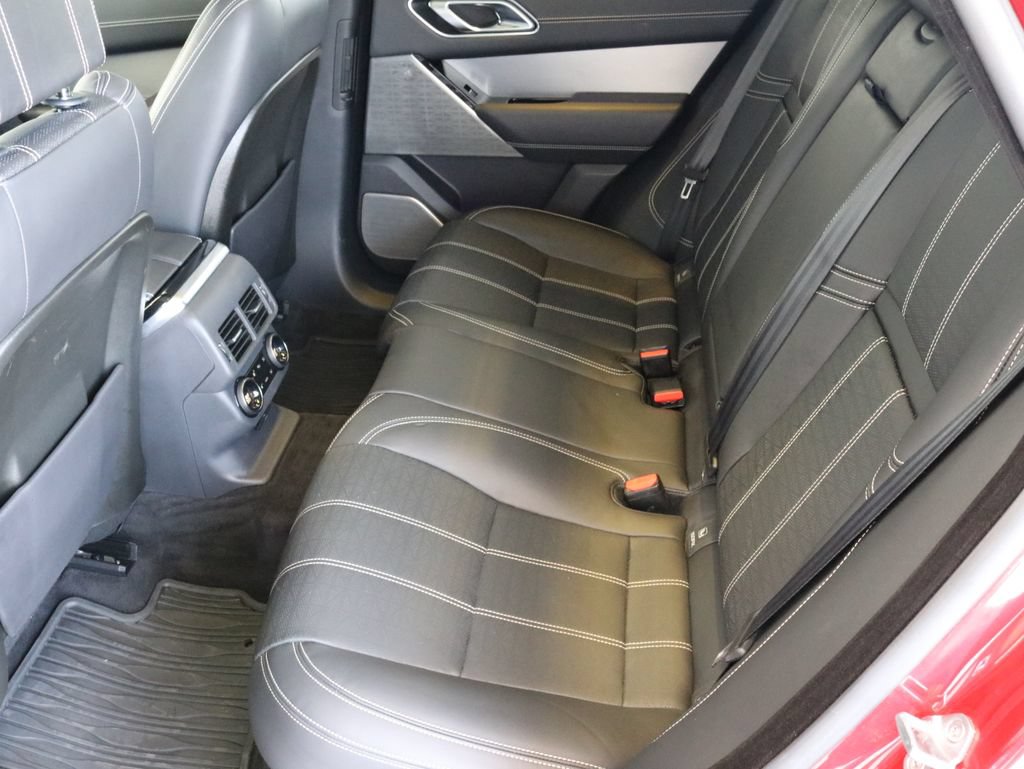 Used 2019 Land Rover Range Rover Velar R-Dynamic HSE AWD/4WD image 32