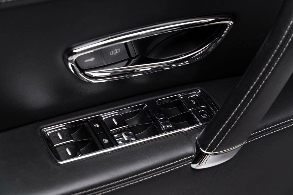 Used 2014 Bentley Flying Spur W12 AWD/4WD image 18