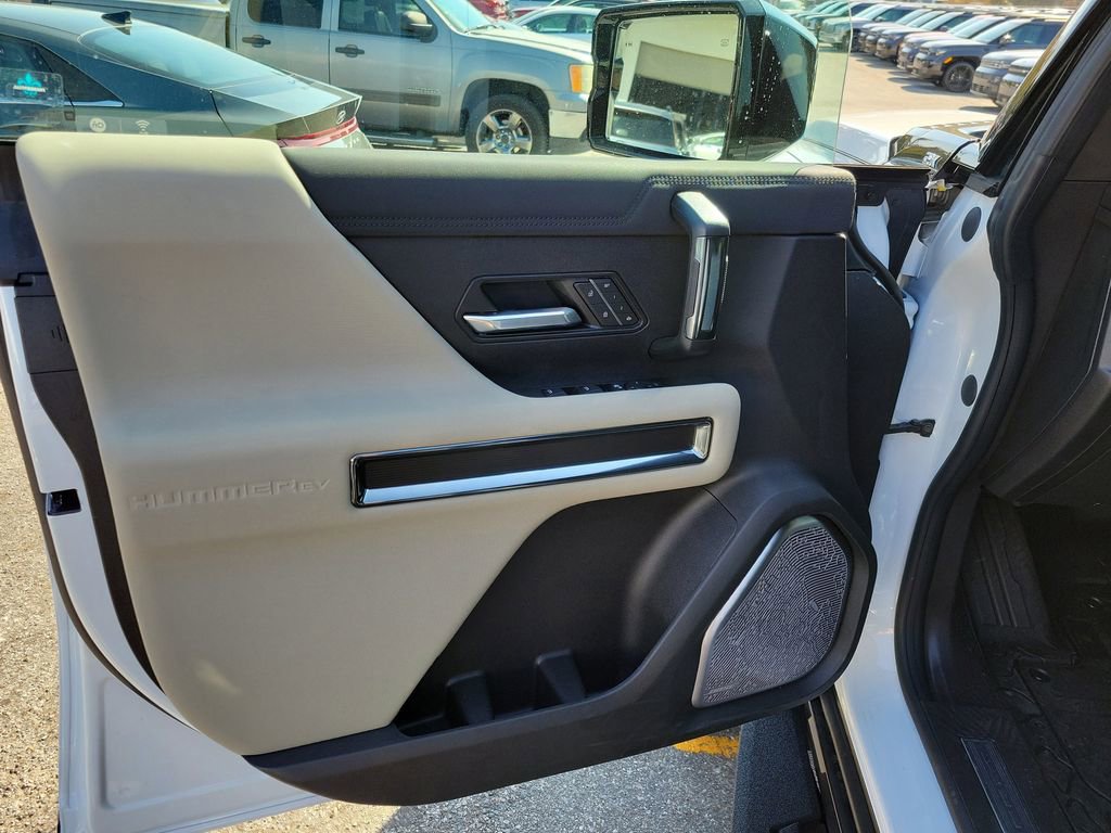 New 2026 GMC Hummer EV 4x4 Crew Cab image 7
