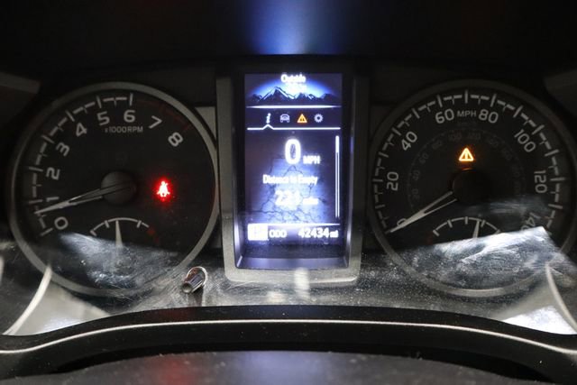 Used 2023 Toyota Tacoma TRD Sport w/ Advanced Technology Package image 23