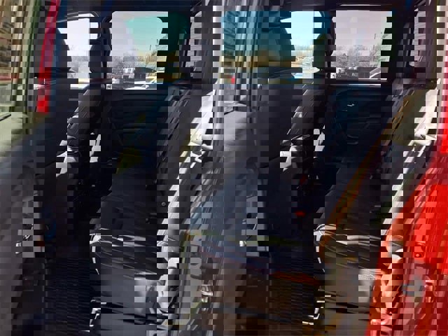 Used 2023 Nissan Titan PRO-4X w/ Pro-4x Convenience Package image 14